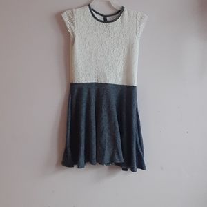 White/Navy Skater Dress size Girls' 12(L)
